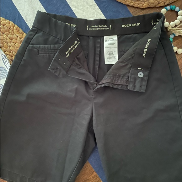 Dockers black above the knee shorts. Size 12. - Picture 2 of 3